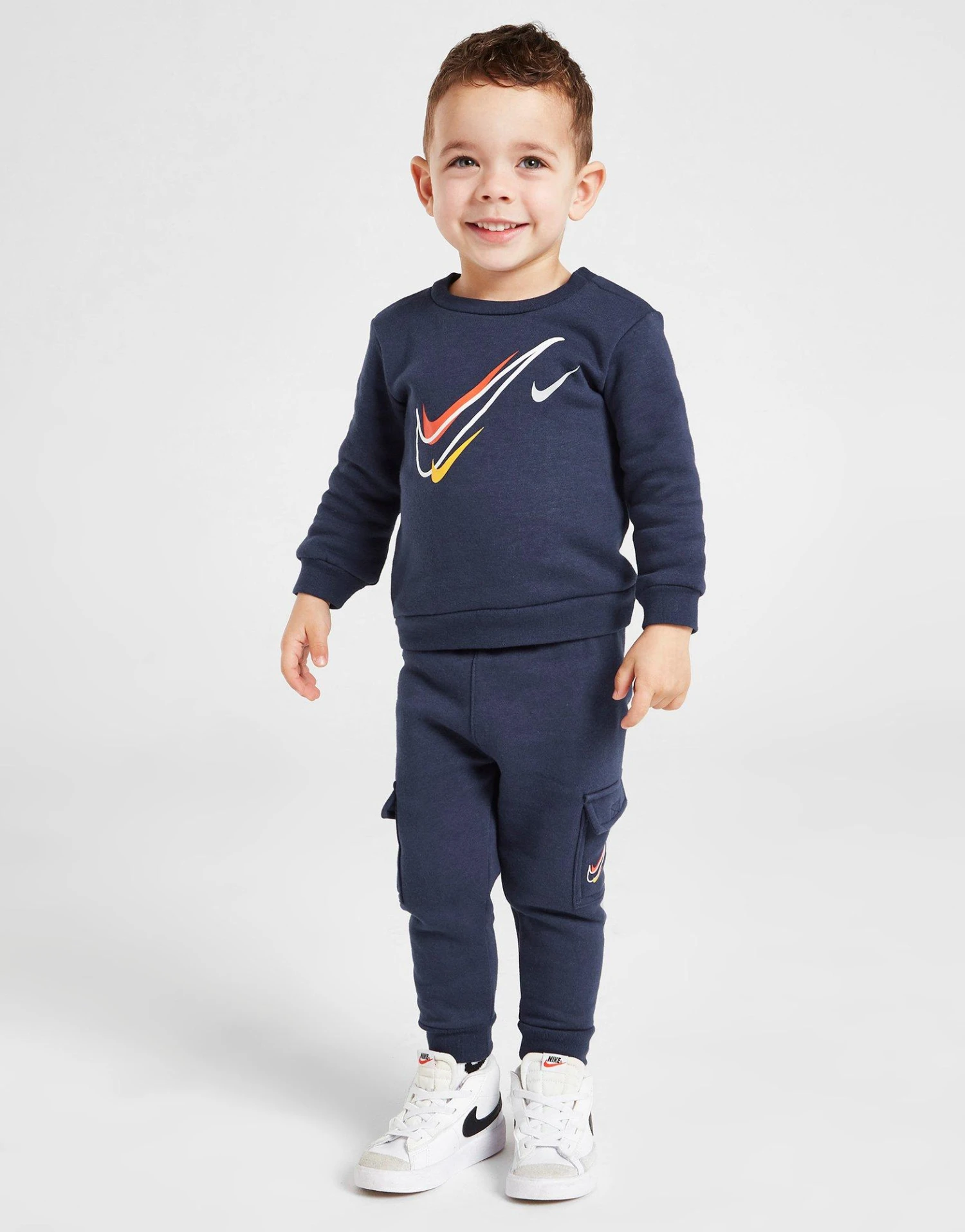 Nike Ensemble De Survêtement Cargo Swoosh Bébé 1 Nike Ensemble De Survêtement Cargo Swoosh Bébé