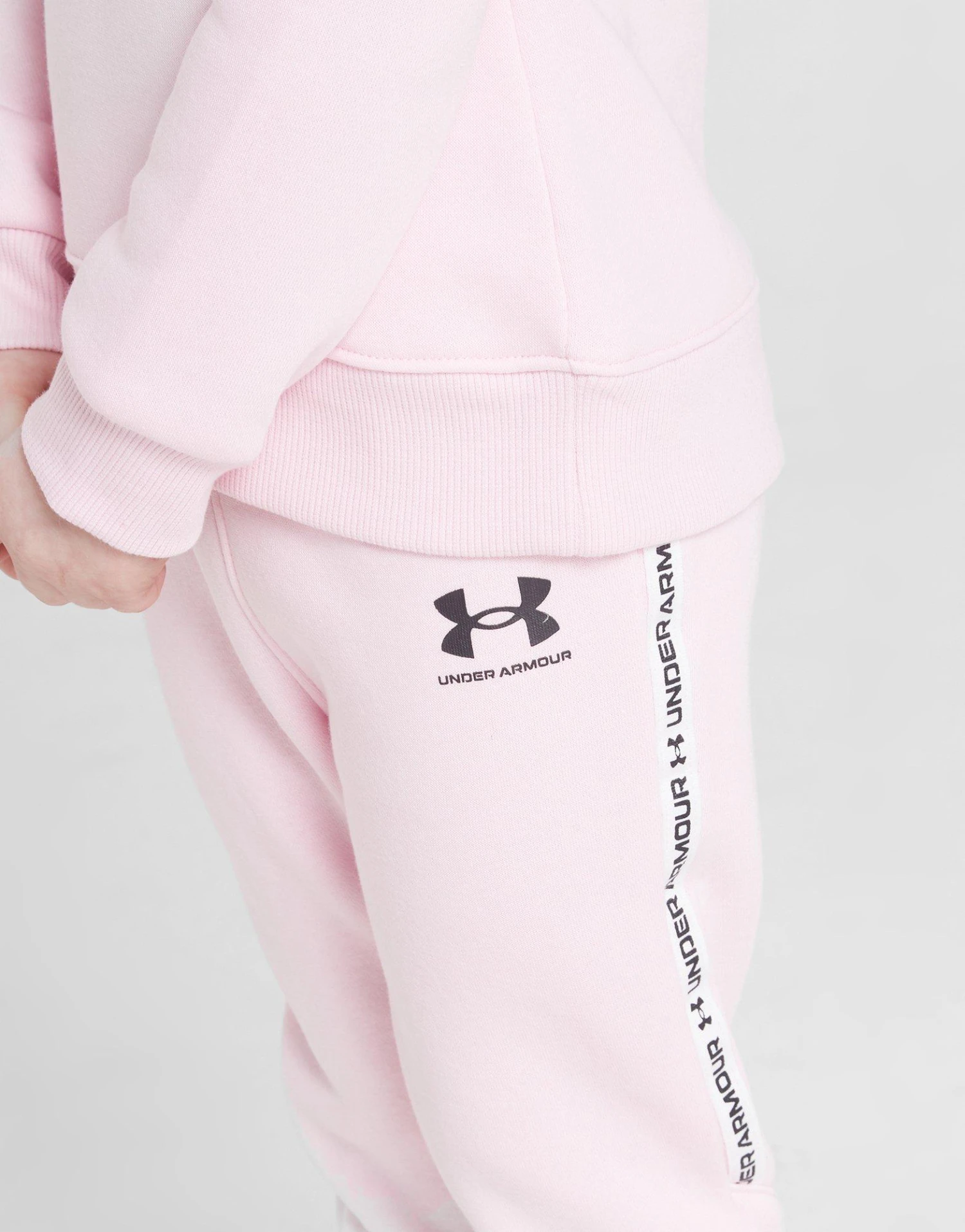 Under Armour Ensemble De Survêtement Fille Bébé 4 Under Armour Ensemble De Survêtement Fille Bébé – Image 4