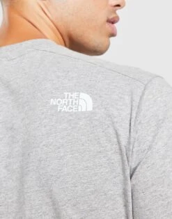 The North Face T-shirt Colour Block Homme 8 The North Face T-shirt Colour Block Homme -Sport Vêtements Magasin jd 656674 d