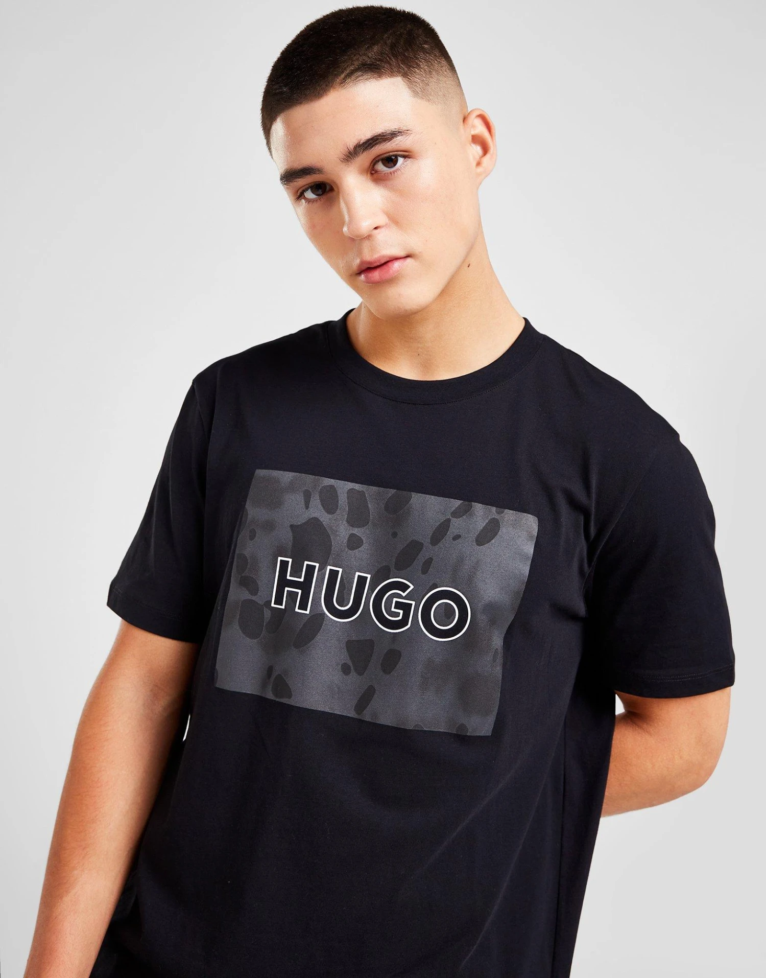 HUGO Dulive Print T-Shirt 2 HUGO Dulive Print T-Shirt â Image 2