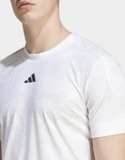 Adidas T-shirt De Tennis AEROREADY FreeLift Pro -Sport Vêtements Magasin jd IK7107 d